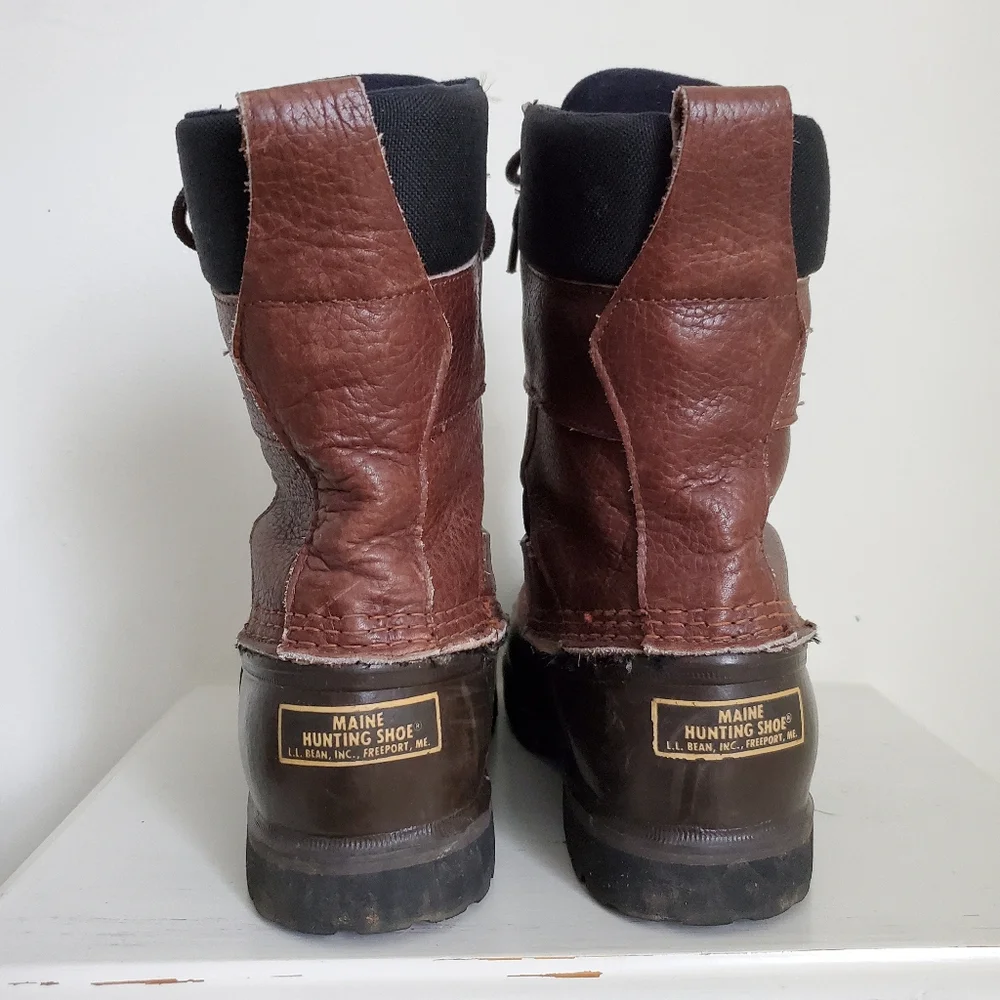 90s Vintage L.L. Bean Leather Lace Up Hunting Boots w/ Goretex Thinsulate Insert